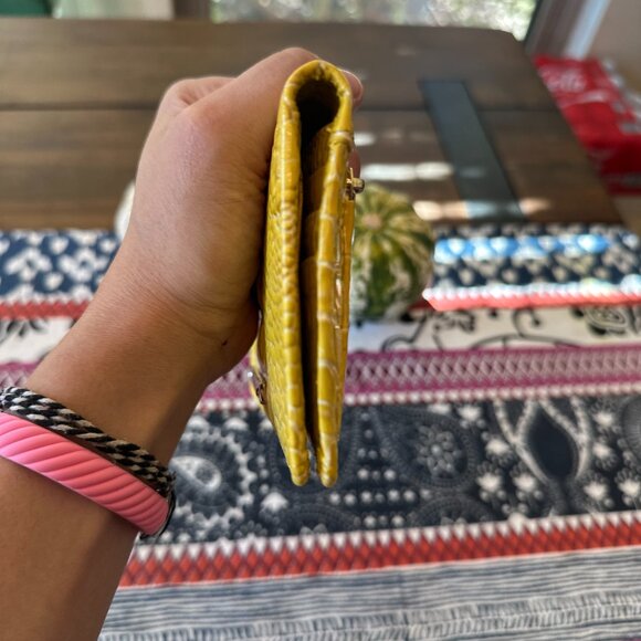 Brahmin Sunflower Yellow Ady Long Snap Wallet, Melbourne, EUC - Picture 5 of 14